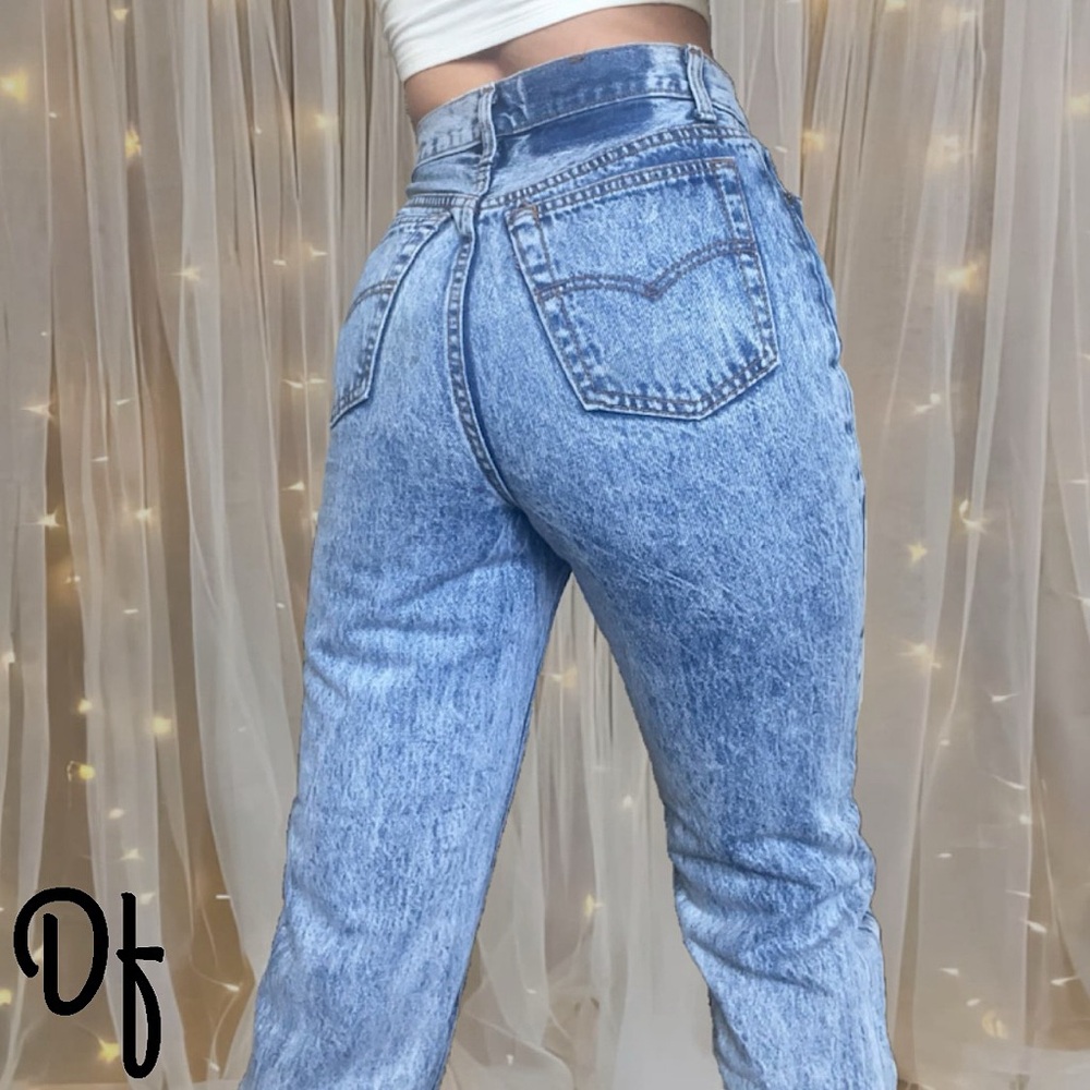 VTG 80s Levi’s 5 Button High Waist Acid Wash Straight Leg Jeans Size 26 Waist